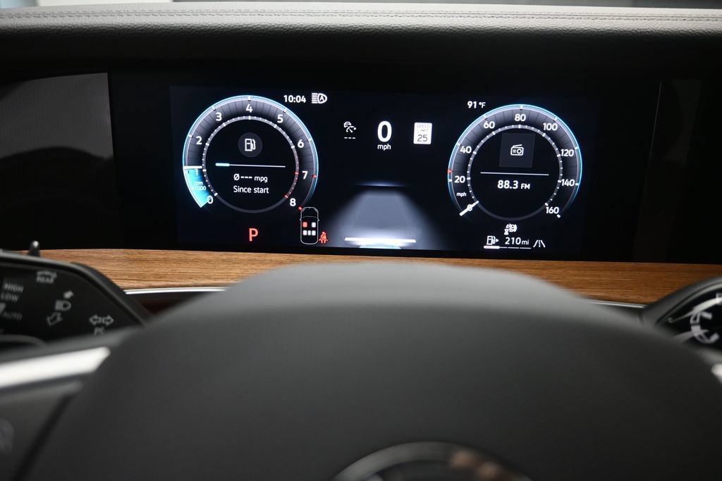 New 2026 Volkswagen Tiguan SEL R-Line AWD/4WD image 10