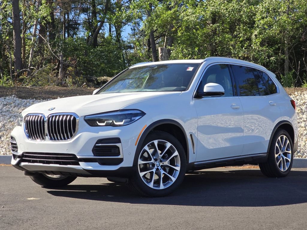 Used 2023 BMW X5 xDrive40i w/ Premium Package AWD/4WD image 1