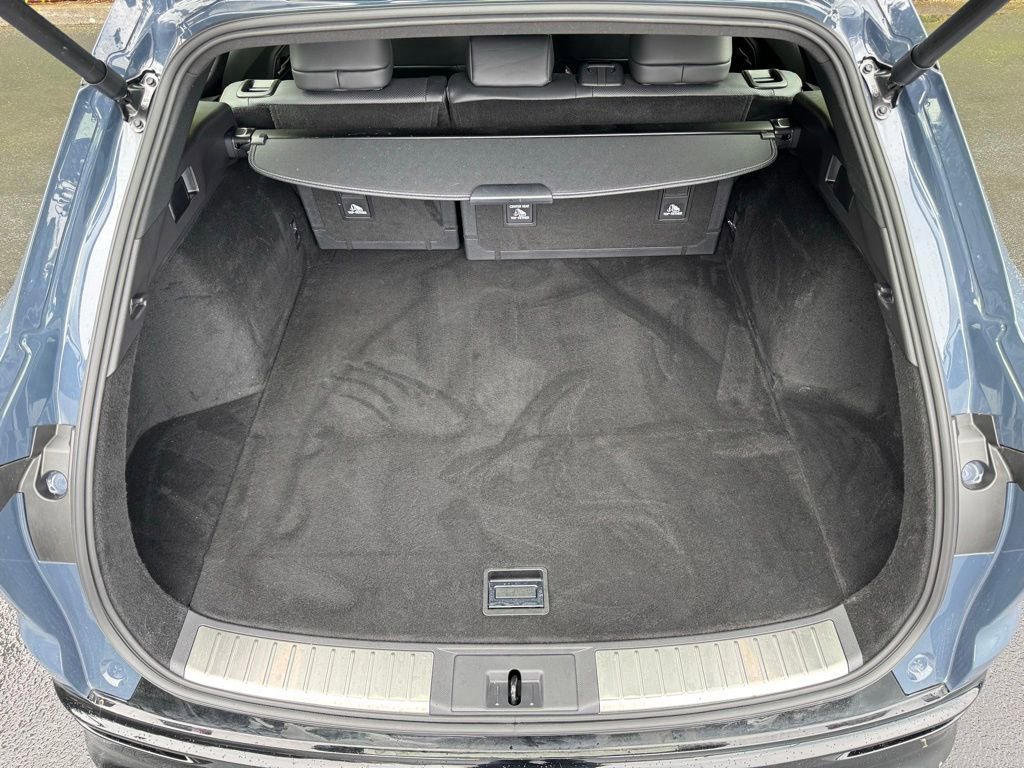 Used 2025 Toyota Crown Signia AWD/4WD image 23