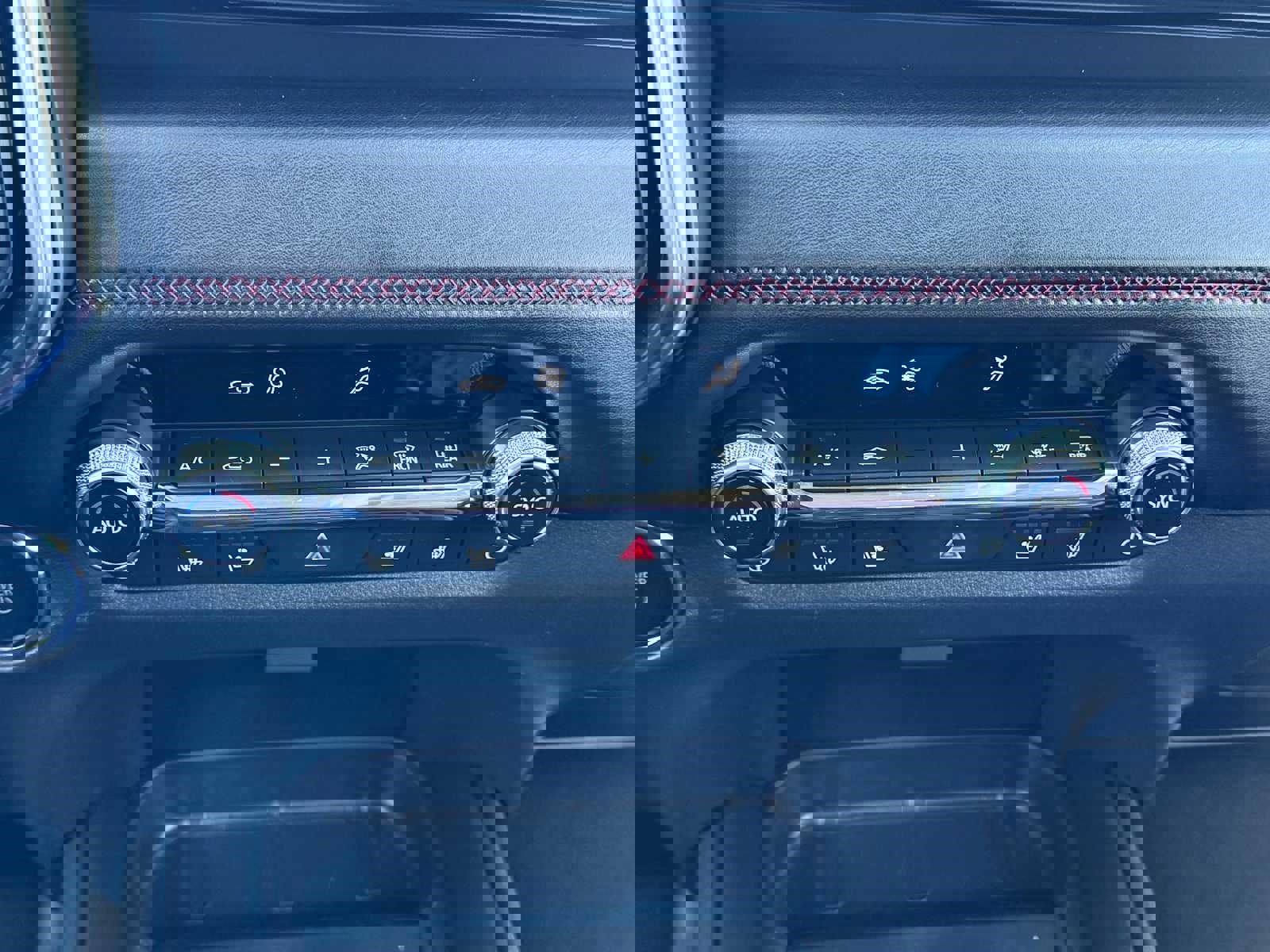 New 2026 MAZDA CX-50 AWD 2.5 Hybrid w/ Cargo Package image 16