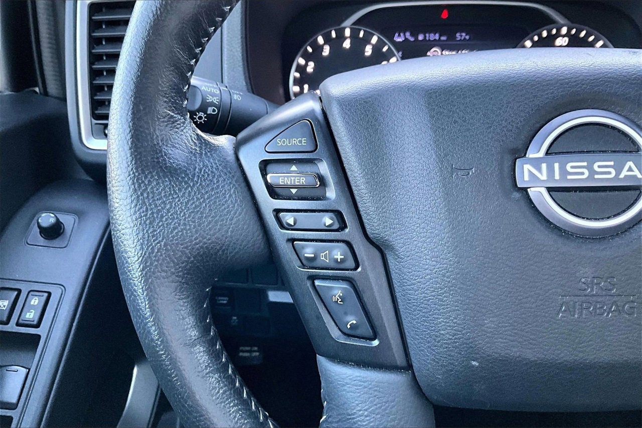 Used 2024 Nissan Frontier SL w/ Technology Package image 28