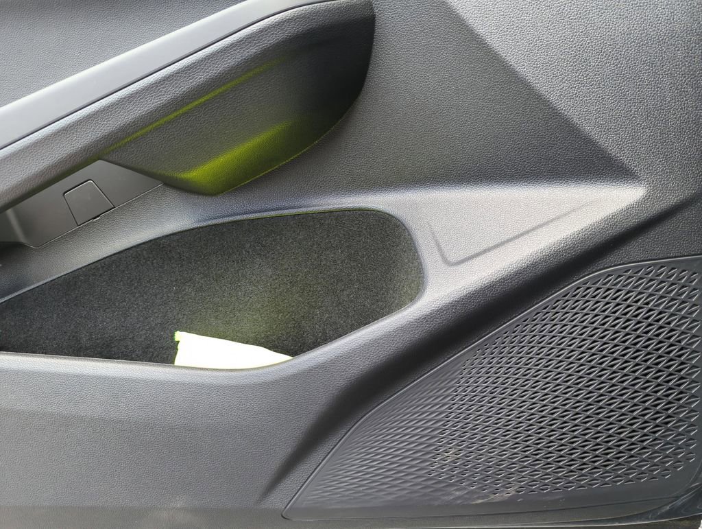 New 2026 Volkswagen Golf image 27