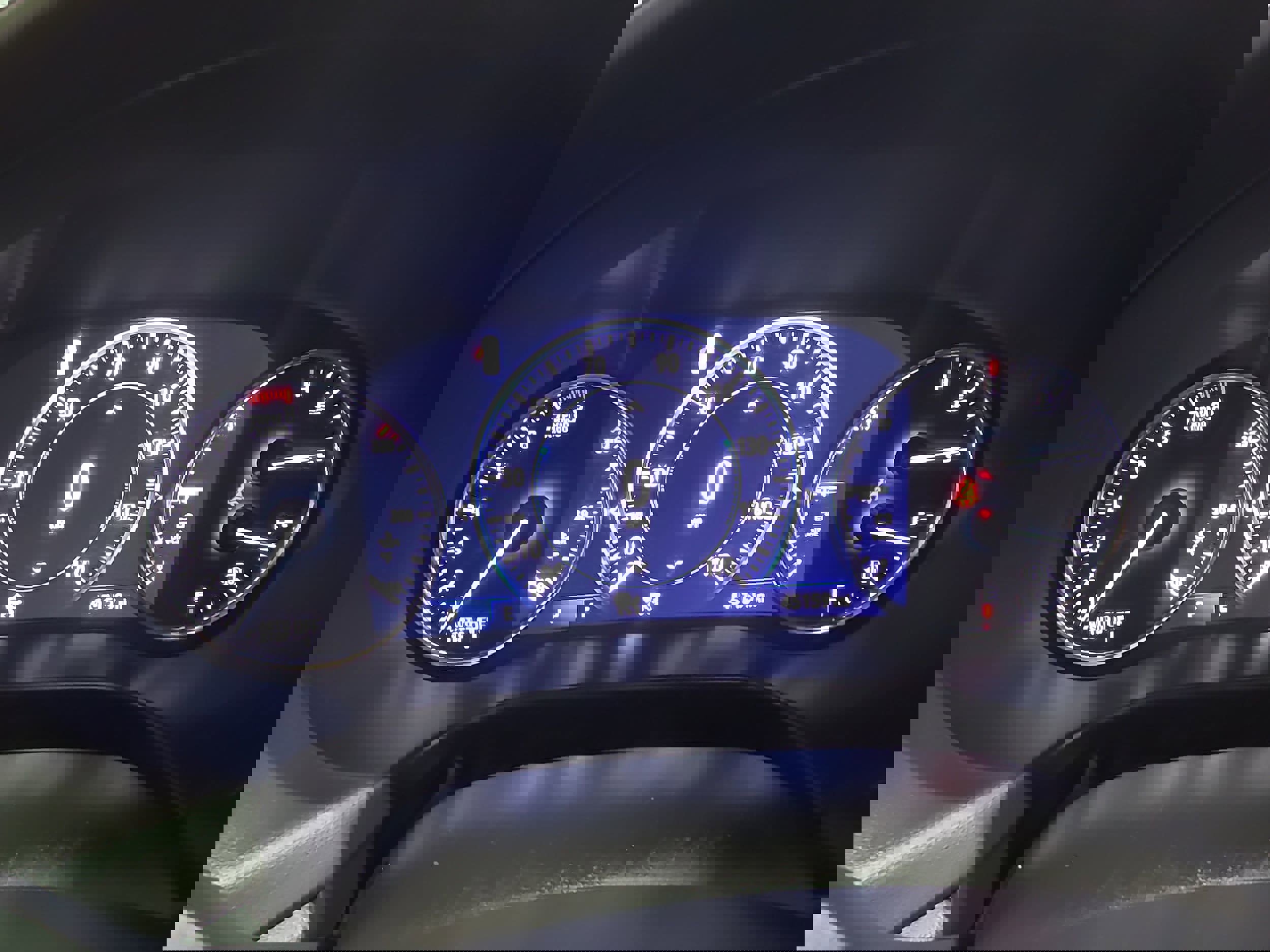 Used 2023 Buick Enclave Avenir w/ Avenir Technology Package image 16