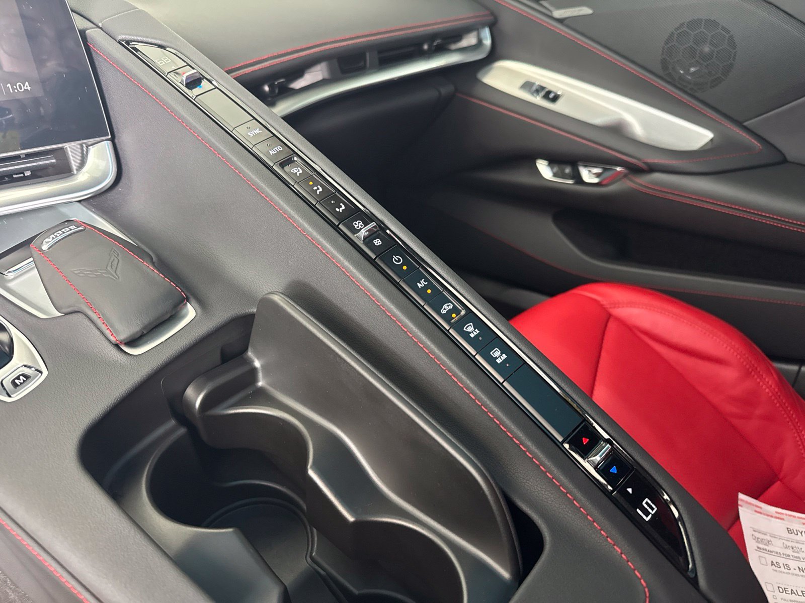 Used 2022 Chevrolet Corvette Stingray Coupe w/ 1LT RWD image 25