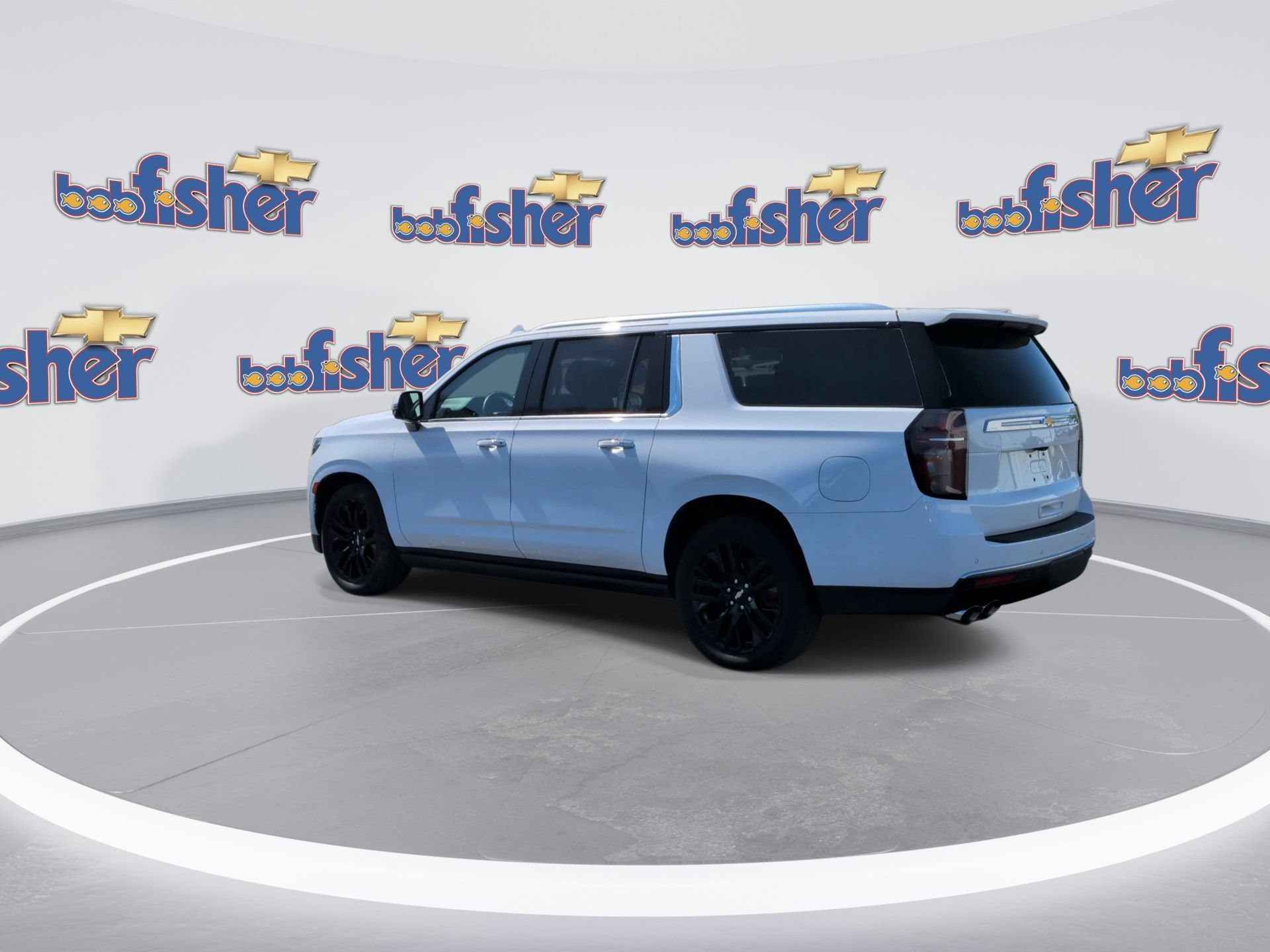 Certified 2024 Chevrolet Suburban High Country AWD/4WD image 6