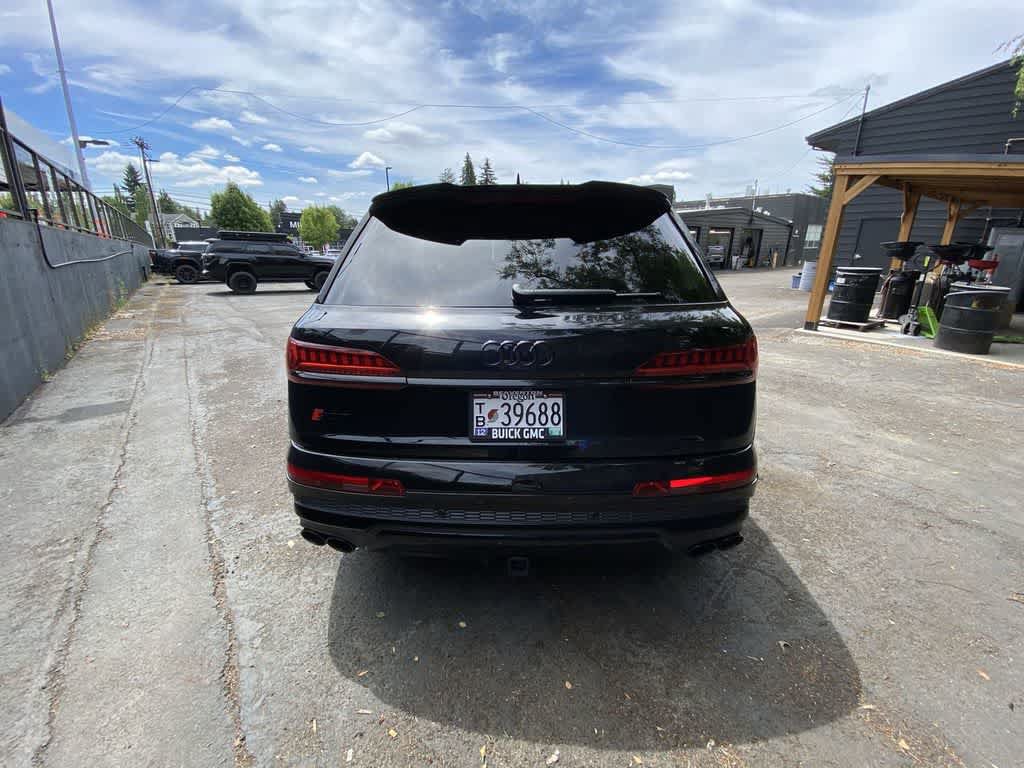Used 2023 Audi SQ7 Prestige AWD/4WD image 5