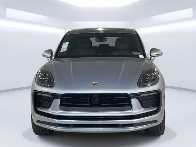 New 2026 Porsche Macan AWD/4WD image 10