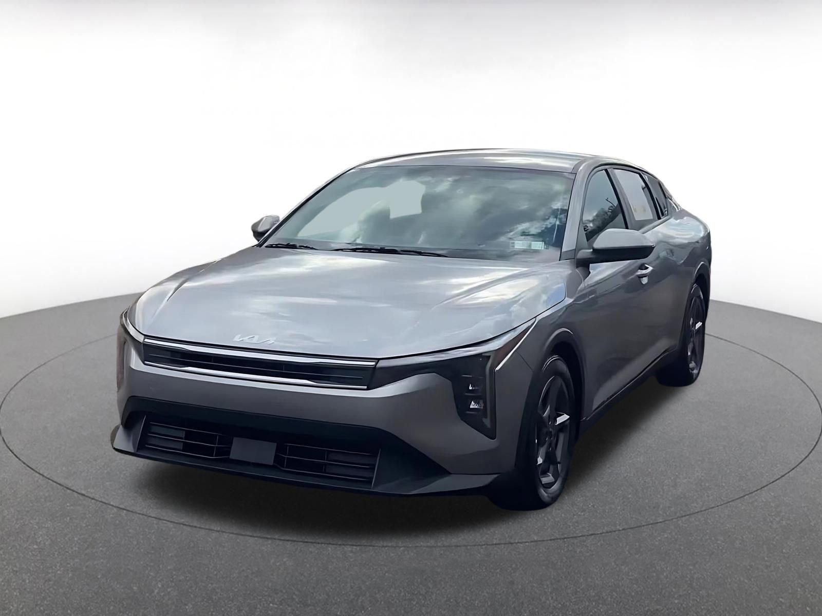 Used 2025 Kia K4 LXS image 7