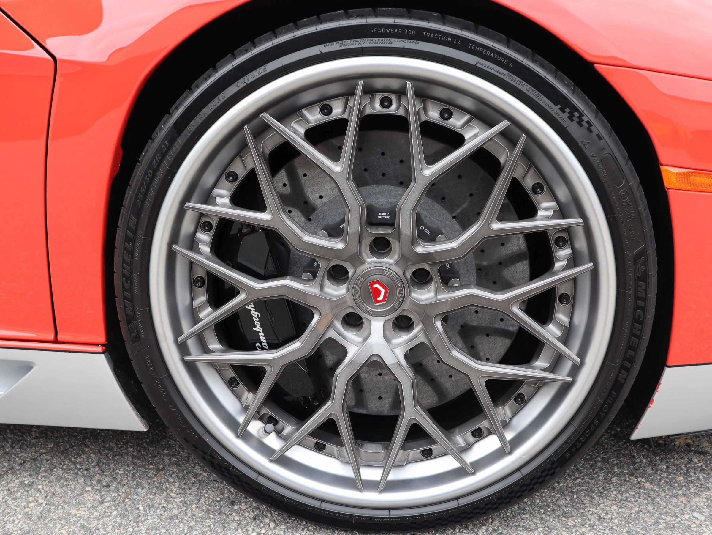 Used 2017 Lamborghini Aventador LP 700-4 image 22