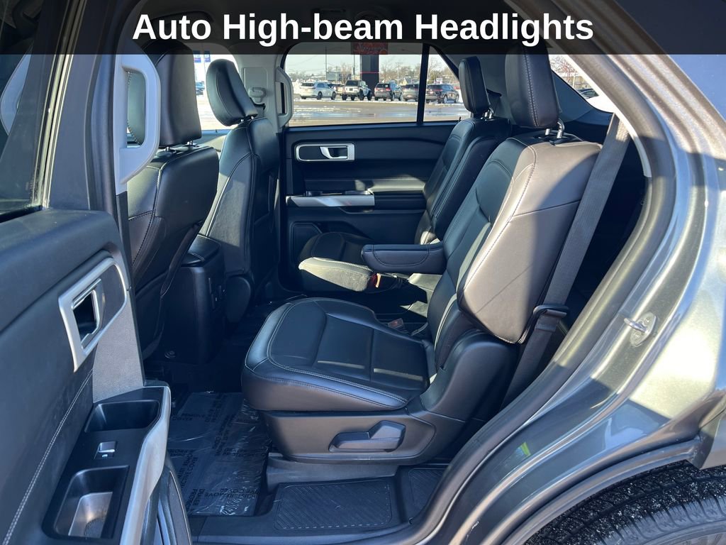 Used 2023 Ford Explorer XLT w/ Equipment Group 202A image 16