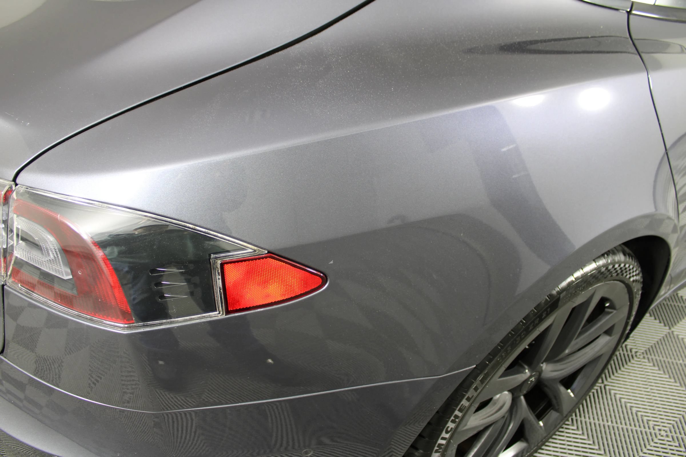 Used 2021 Tesla Model S Plaid AWD/4WD image 29