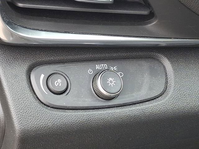 Used 2024 Buick Envista Preferred w/ Convenience I Package image 24