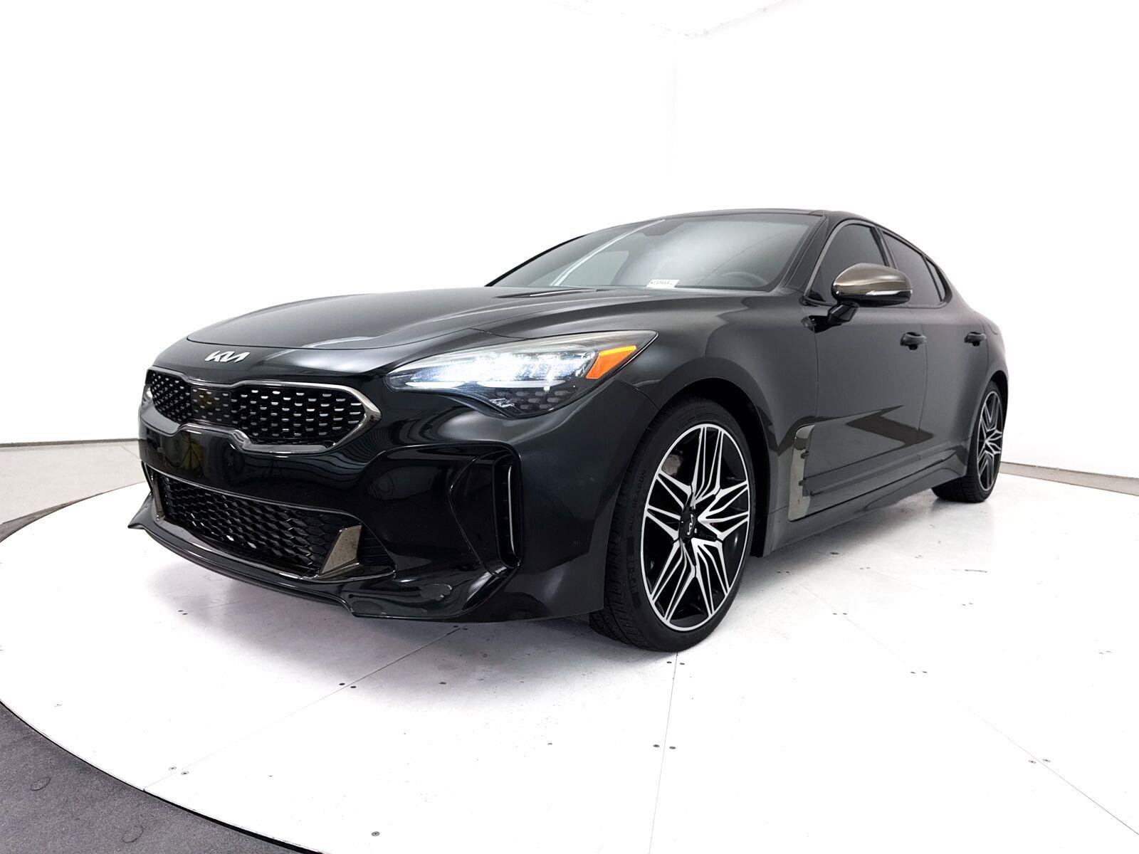 Used 2022 Kia Stinger GT1 w/ Red Interior Color Package RWD image 15
