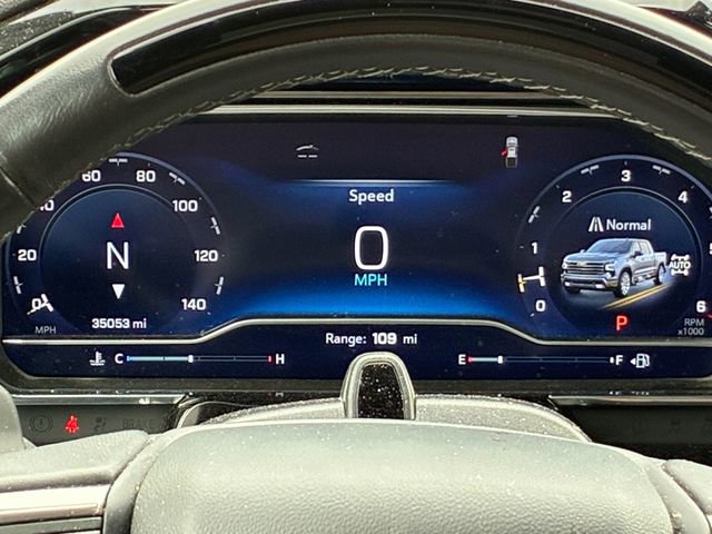 Used 2025 Chevrolet Silverado 1500 High Country w/ High Country Premium Package AWD/4WD image 24