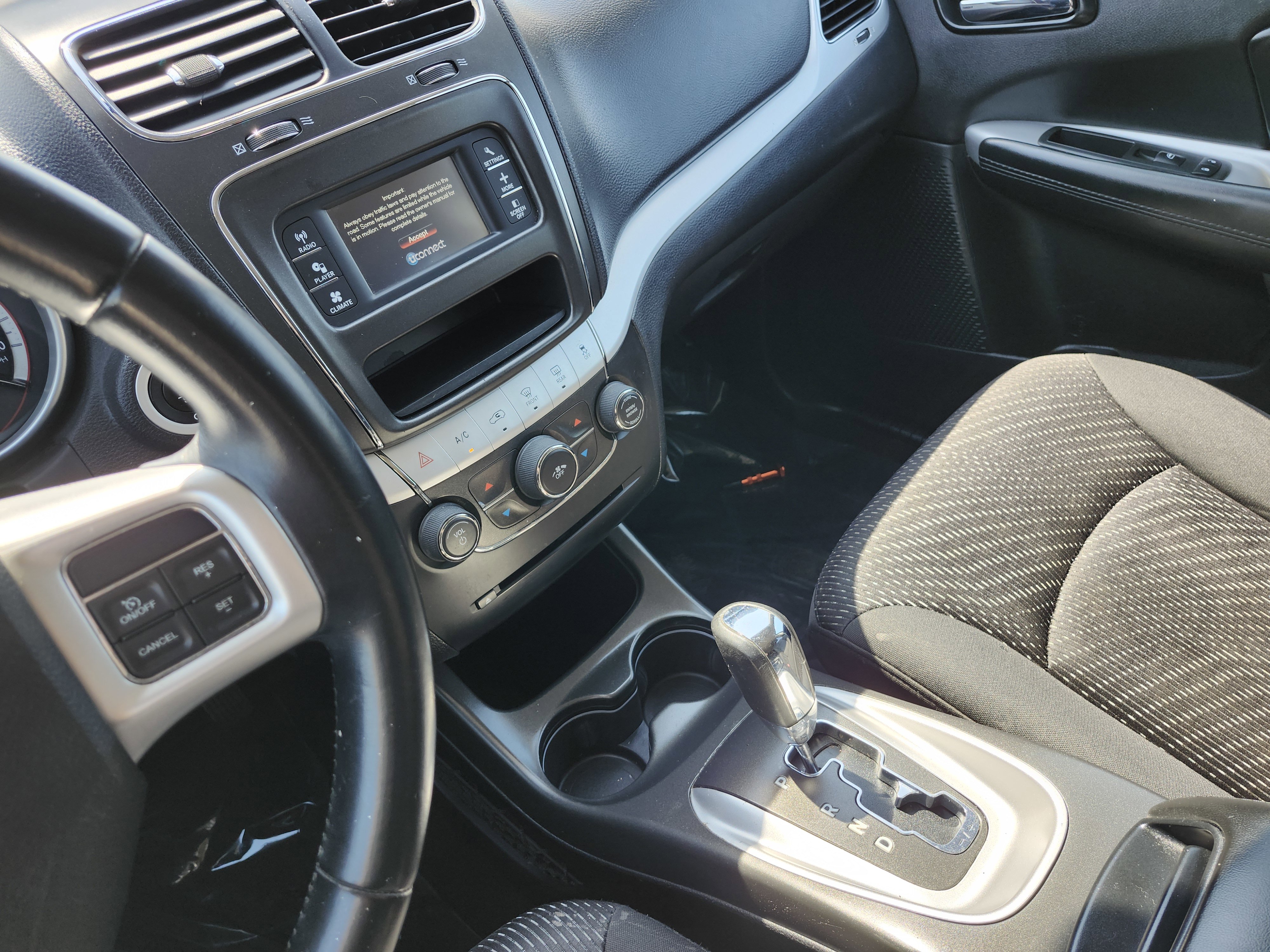 Used 2018 Dodge Journey SE w/ Connectivity Group image 23