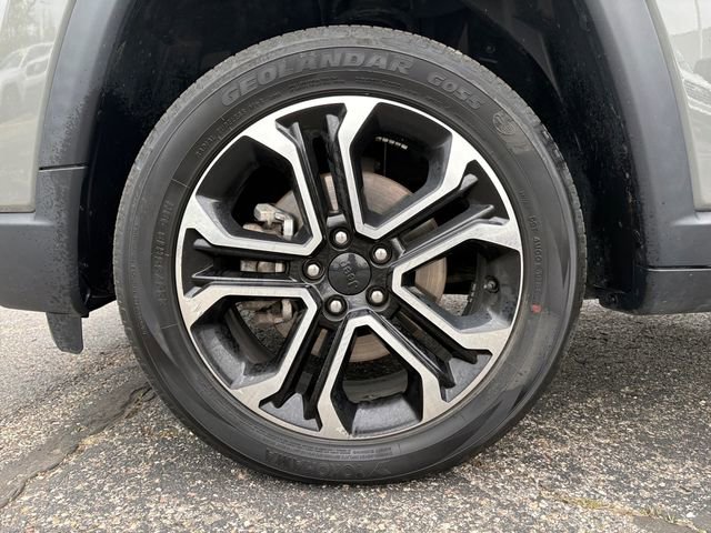 Used 2022 Jeep Compass Limited AWD/4WD image 17