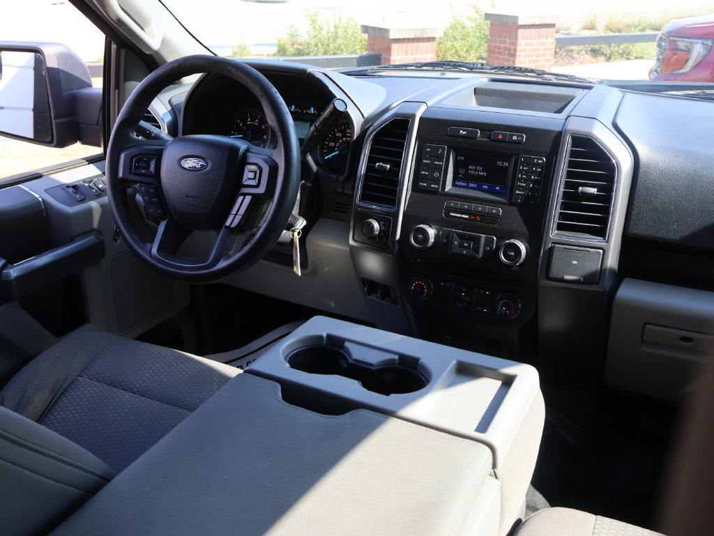 Used 2017 Ford F150 XLT AWD/4WD image 12
