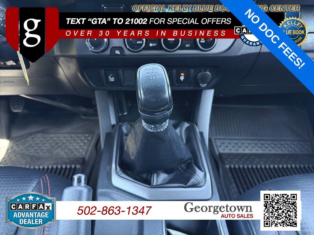 Used 2017 Toyota Tacoma TRD Pro AWD/4WD image 4