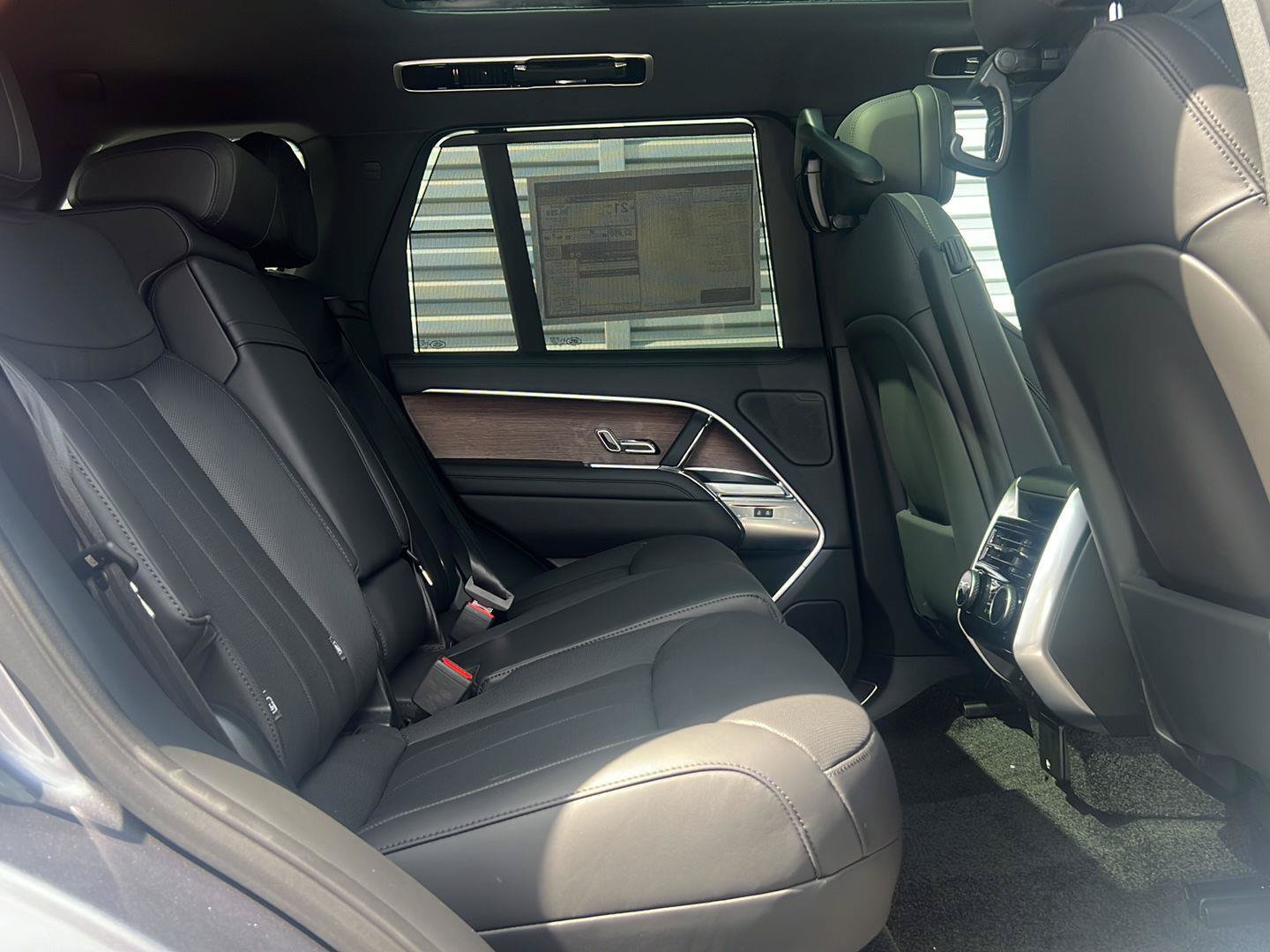New 2026 Land Rover Range Rover SE AWD/4WD image 26