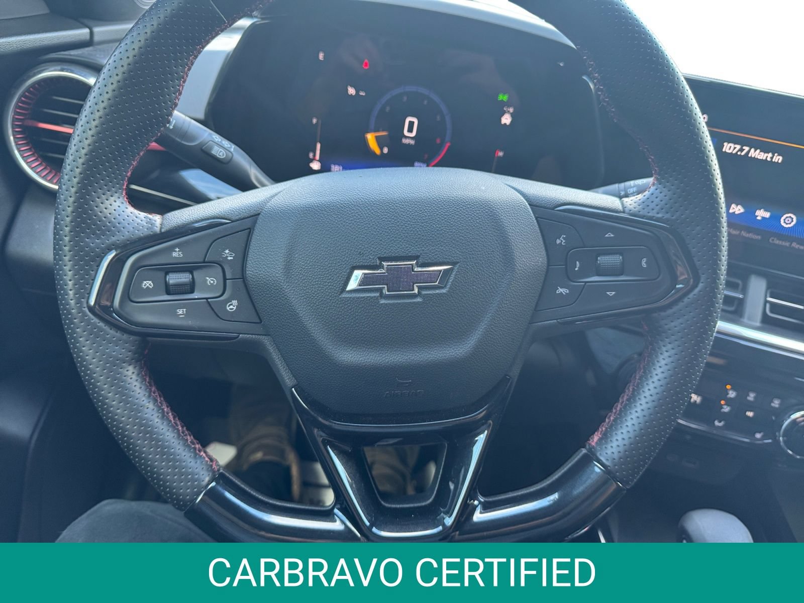 Certified 2024 Chevrolet Trax RS w/ Sunroof Package FWD image 16
