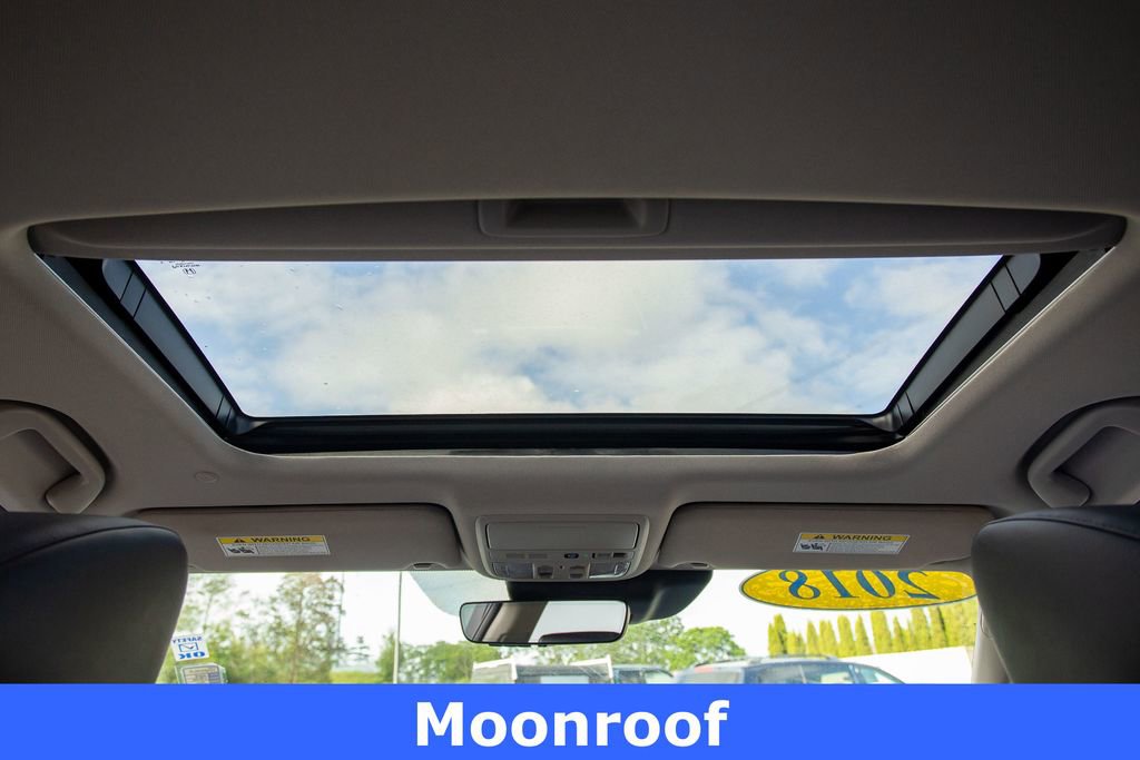 Used 2018 Honda Accord Touring image 17
