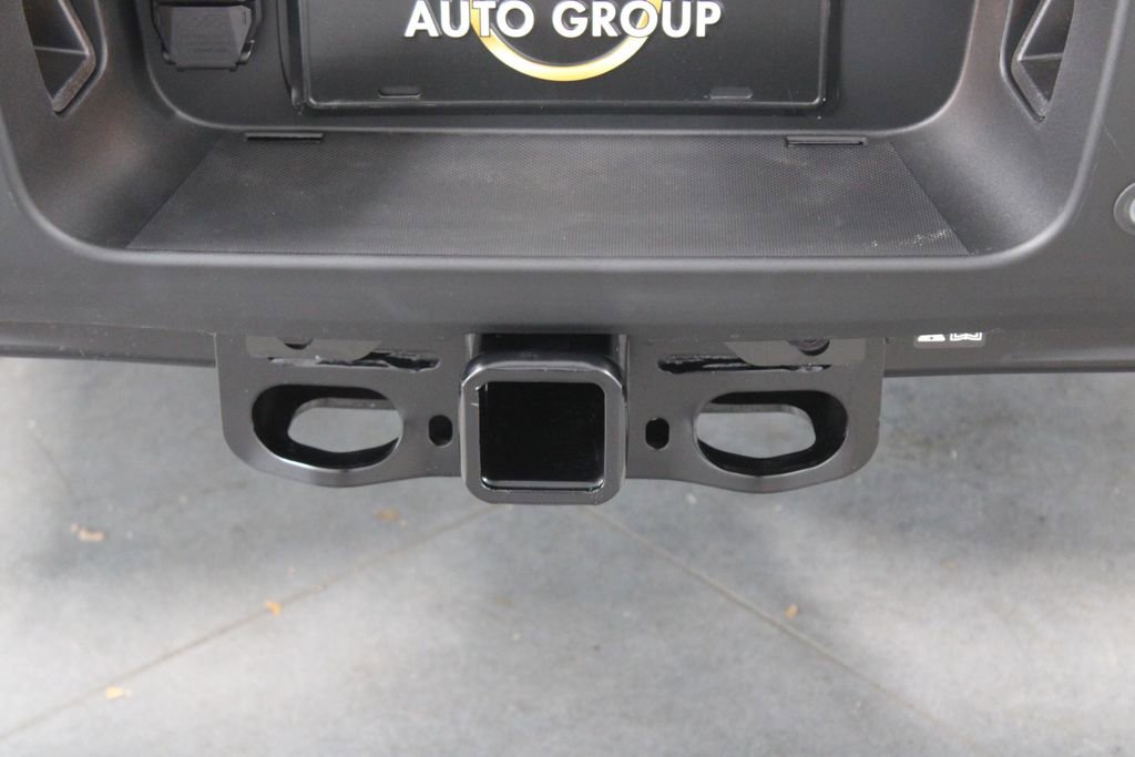 New 2026 Ford F250 Lariat w/ Black Appearance Package image 15