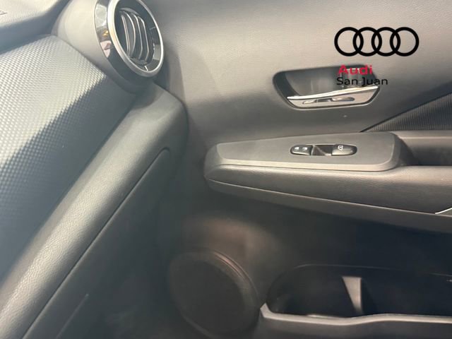 Used 2023 Nissan Kicks SV FWD image 31