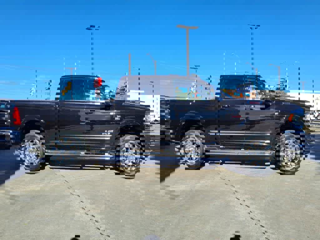 Used 2024 RAM 3500 Limited image 42