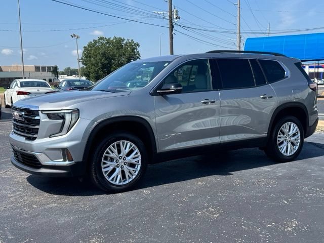 Used 2026 GMC Acadia Elevation w/ Elevation Premium Package FWD image 3
