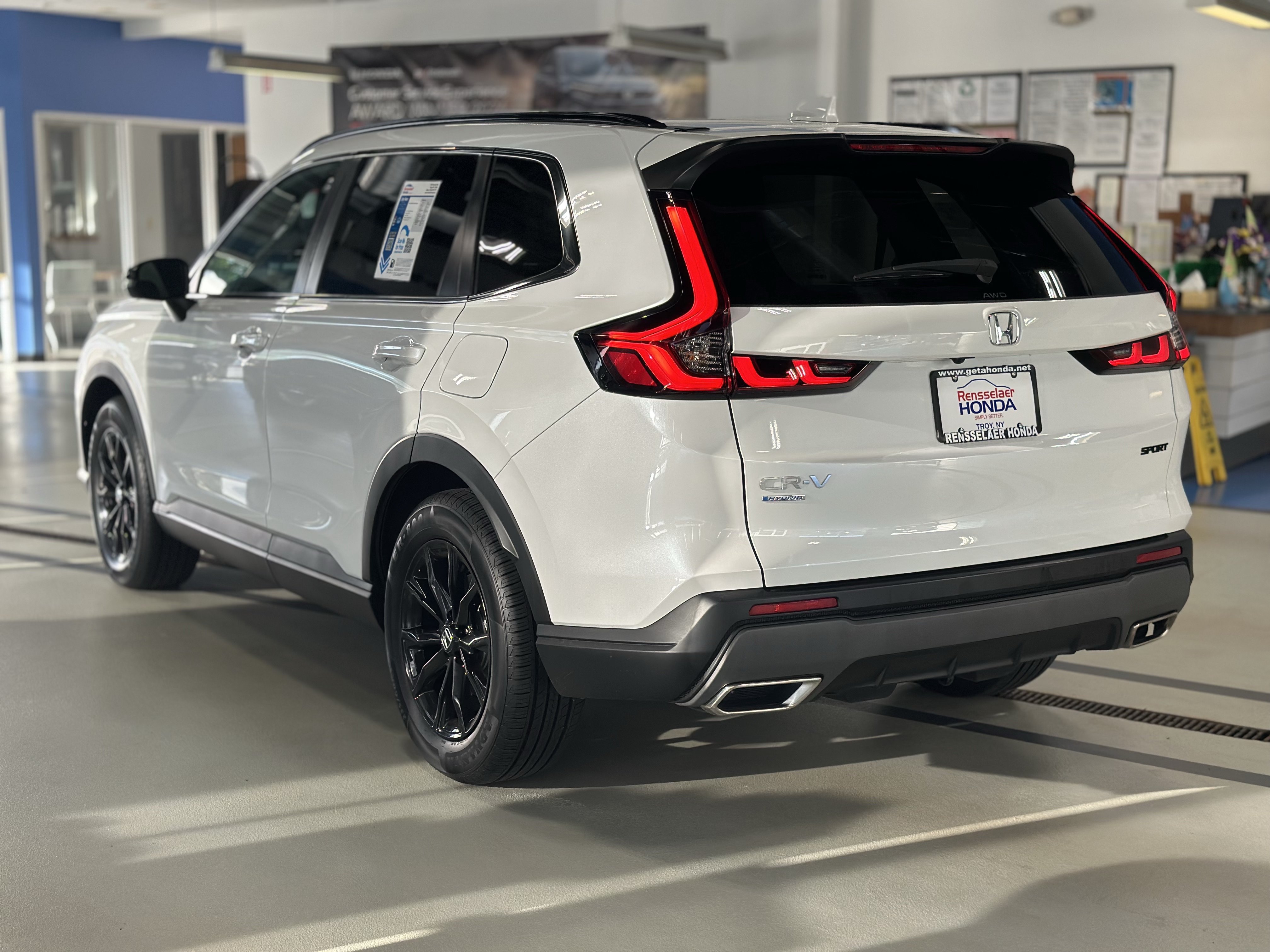Used 2023 Honda CR-V Sport image 8