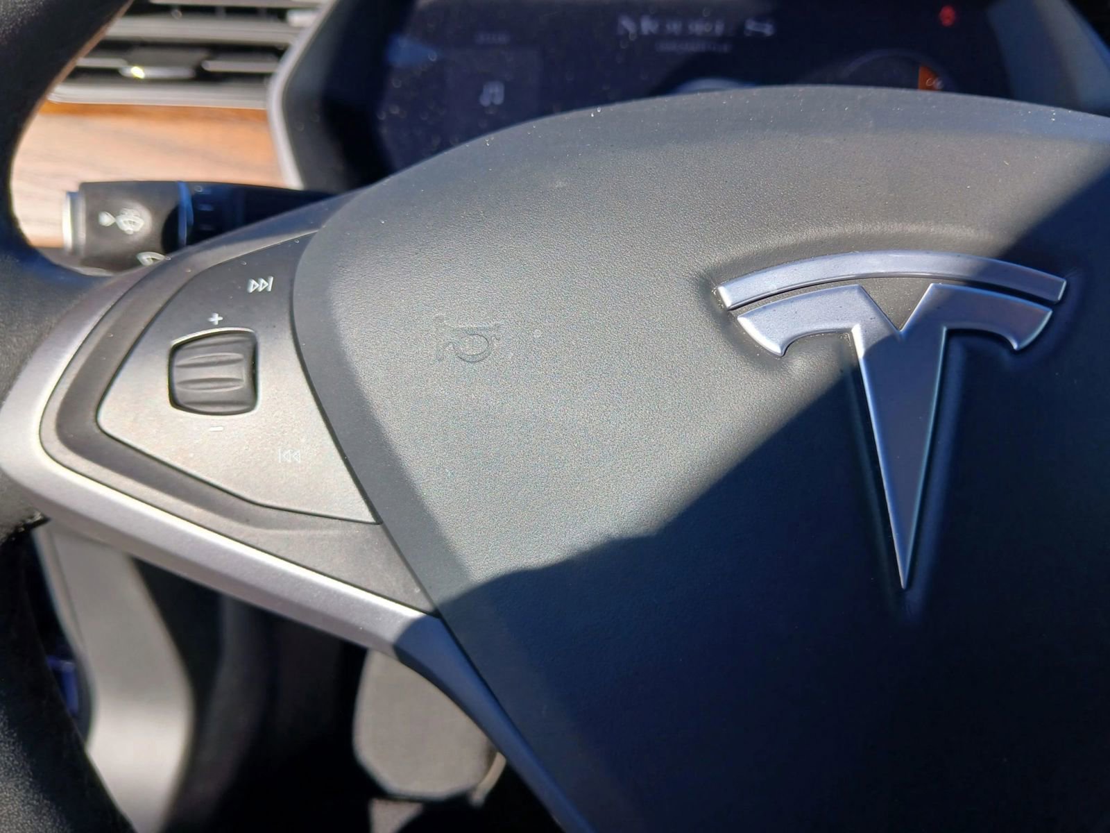 Used 2020 Tesla Model S Long Range image 28