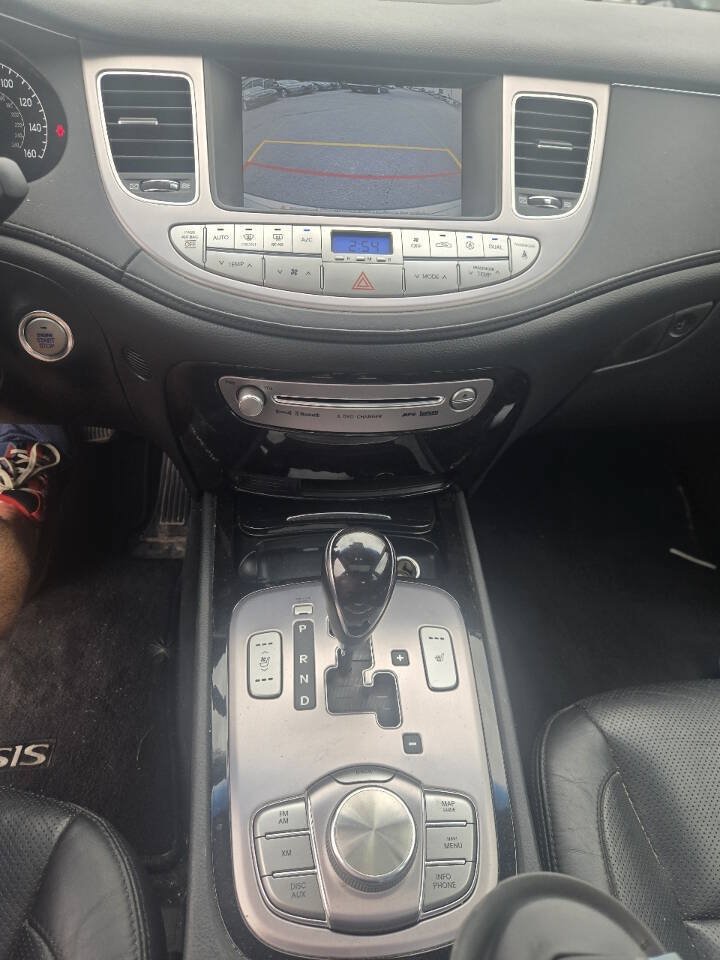 Used 2012 Hyundai Genesis 3.8 w/ Premium Pkg RWD image 20