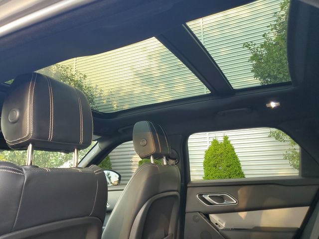 Certified 2021 Land Rover Range Rover Velar R-Dynamic S AWD/4WD image 12