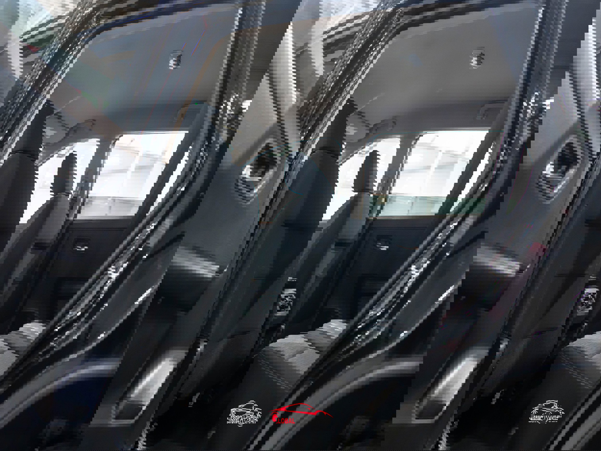 Used 2021 Nissan Rogue SV image 21