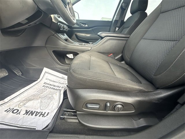 Used 2023 GMC Acadia SLE w/ Driver Convenience Package image 12