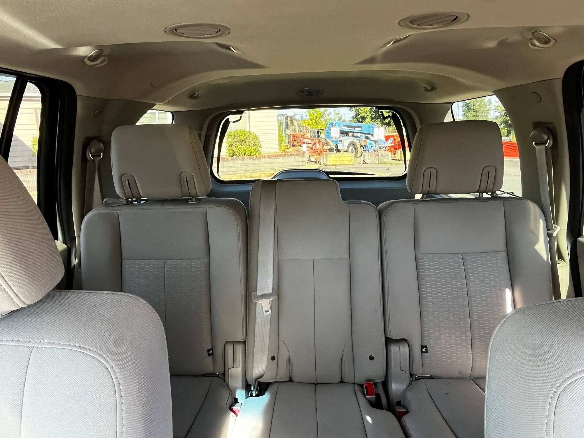 Used 2011 Ford Expedition XL w/ HD Trailer Tow Pkg AWD/4WD image 10