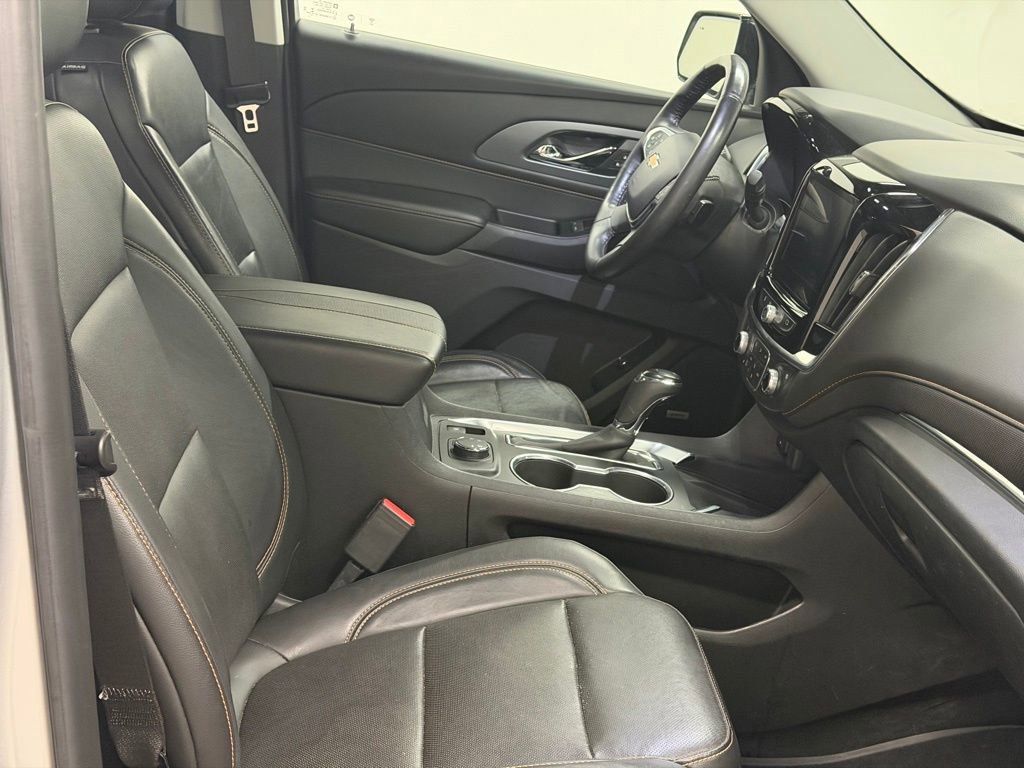 Used 2019 Chevrolet Traverse Premier w/ Redline Edition image 11