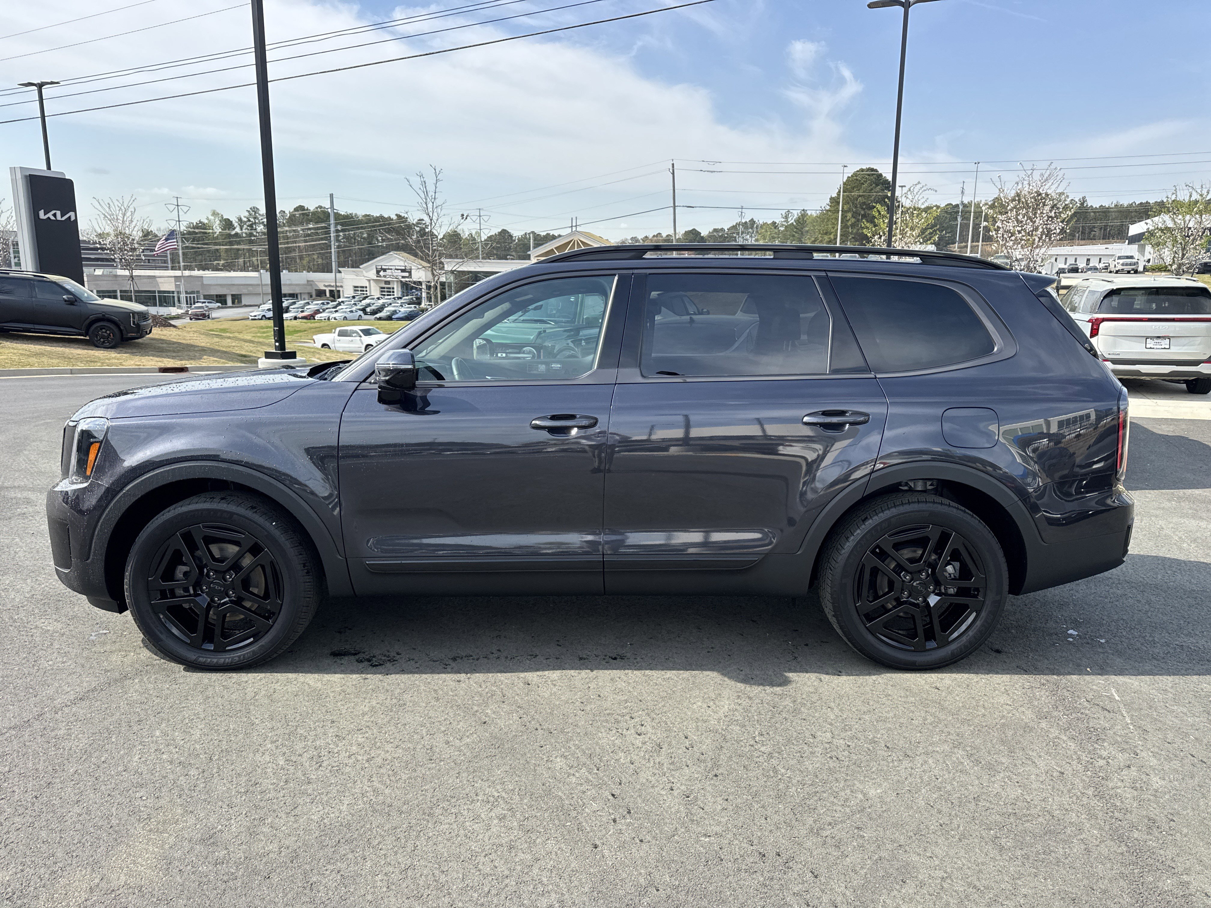 Used 2025 Kia Telluride SX Prestige X-Line image 4