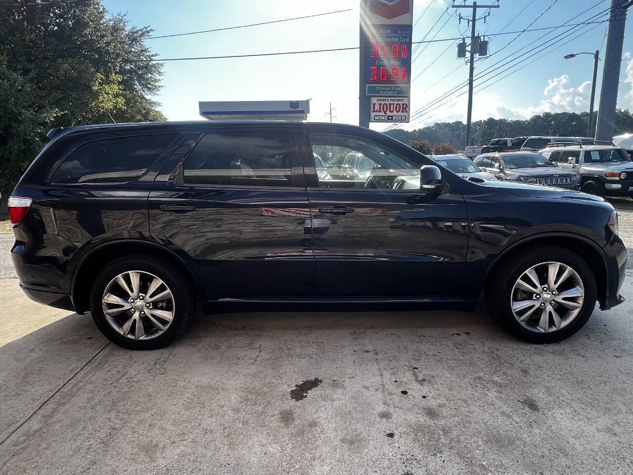 Used 2012 Dodge Durango R/T w/ Leather Interior Group RWD image 7