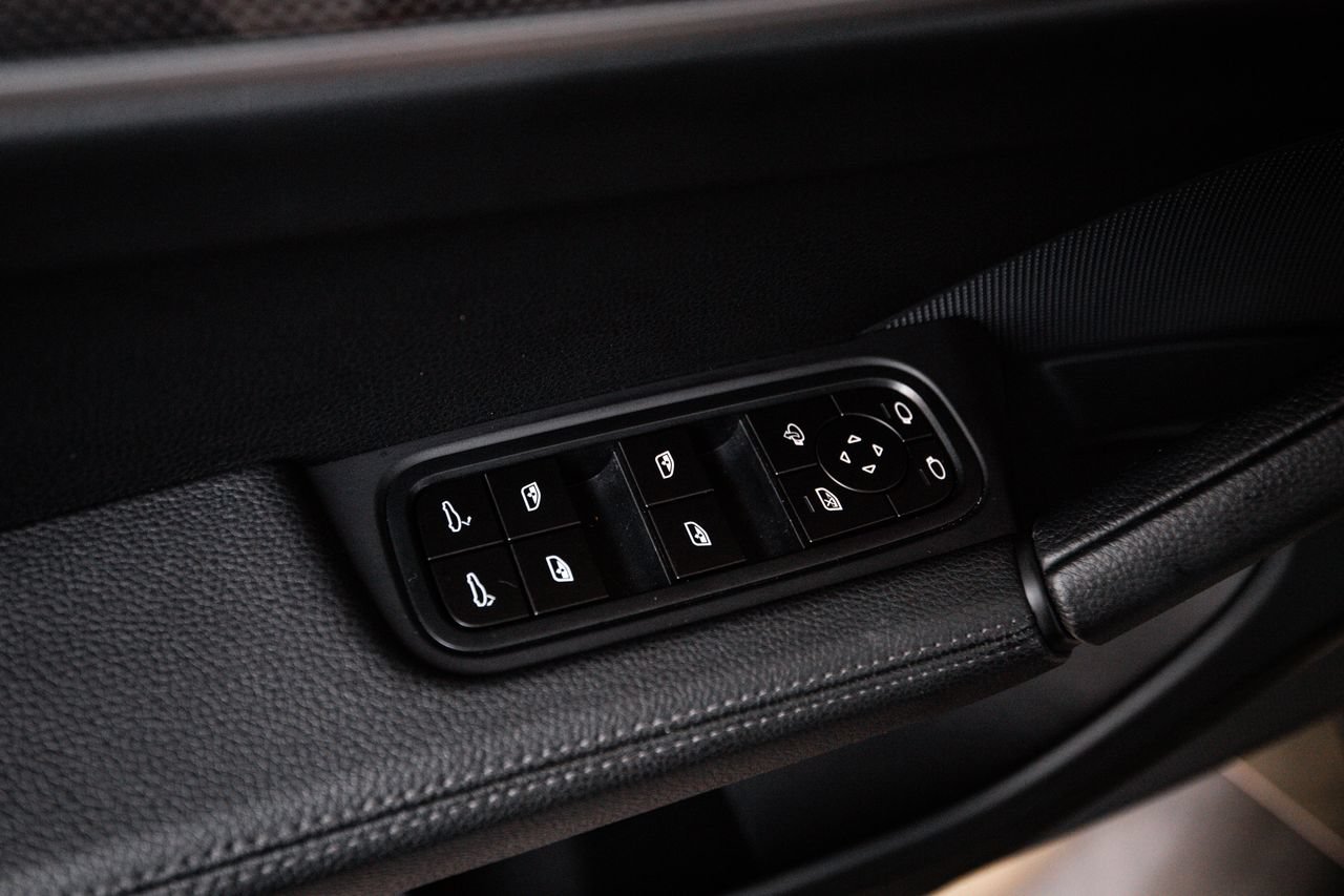 Certified 2026 Porsche Cayenne Coupe AWD/4WD image 22