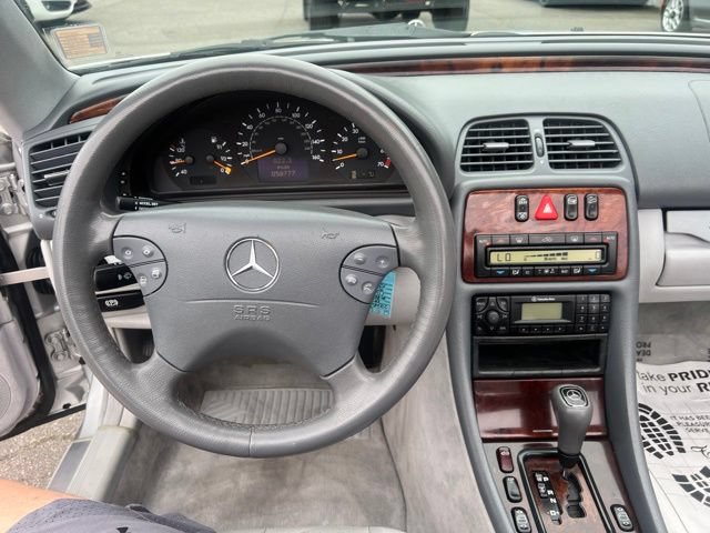 Used 2000 Mercedes-Benz CLK 320 Cabriolet image 10