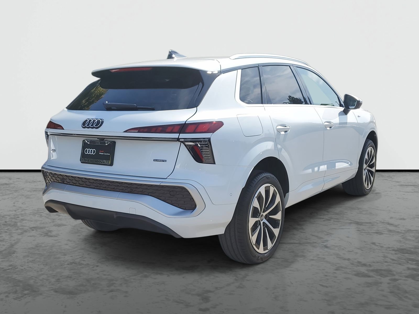 New 2026 Audi Q3 quattro 2.0T image 4