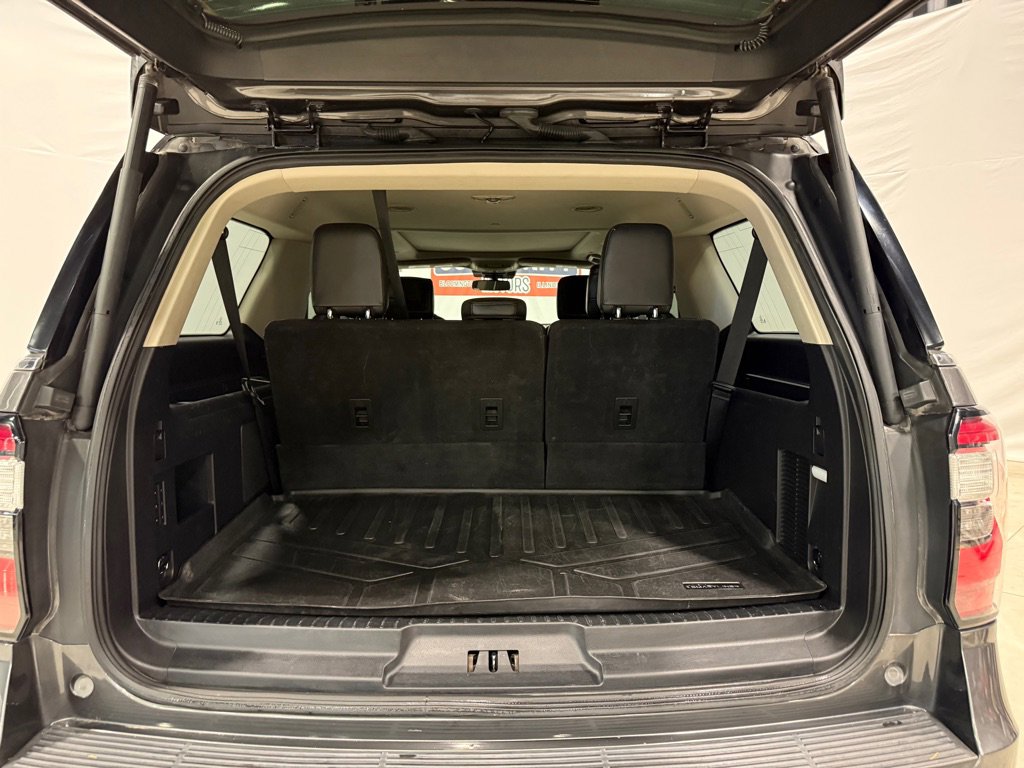 Used 2018 Ford Expedition Max Platinum image 22