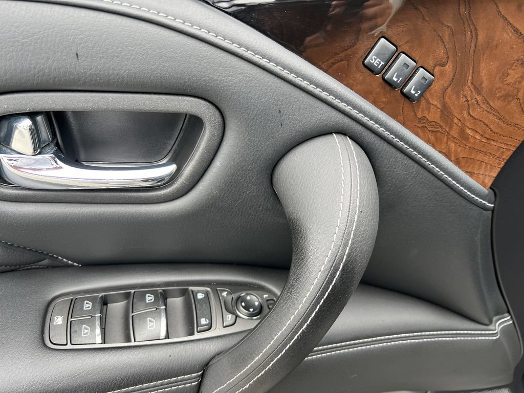 Used 2019 INFINITI QX80 Luxe w/ Proactive Package RWD image 12