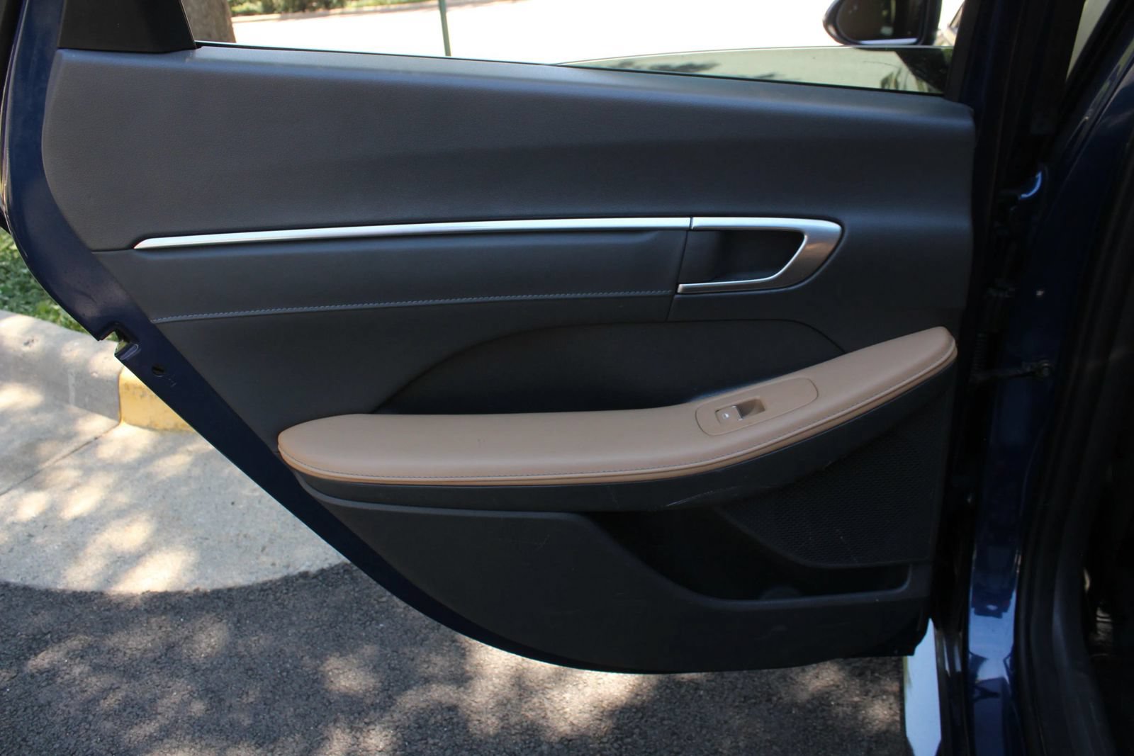 Used 2020 Hyundai Sonata Limited FWD image 20
