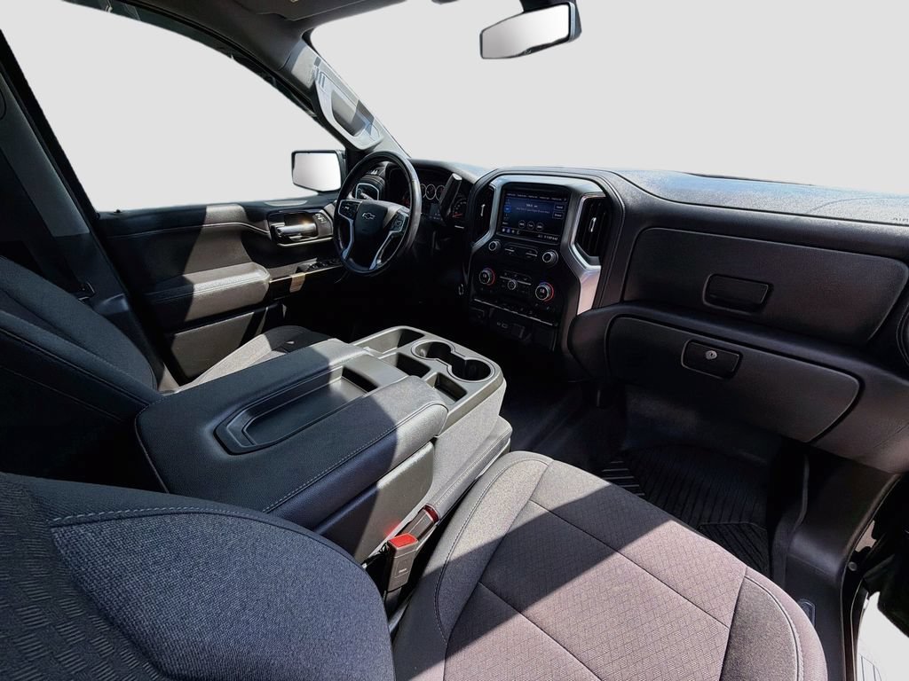 Used 2021 Chevrolet Silverado 1500 RST AWD/4WD image 32