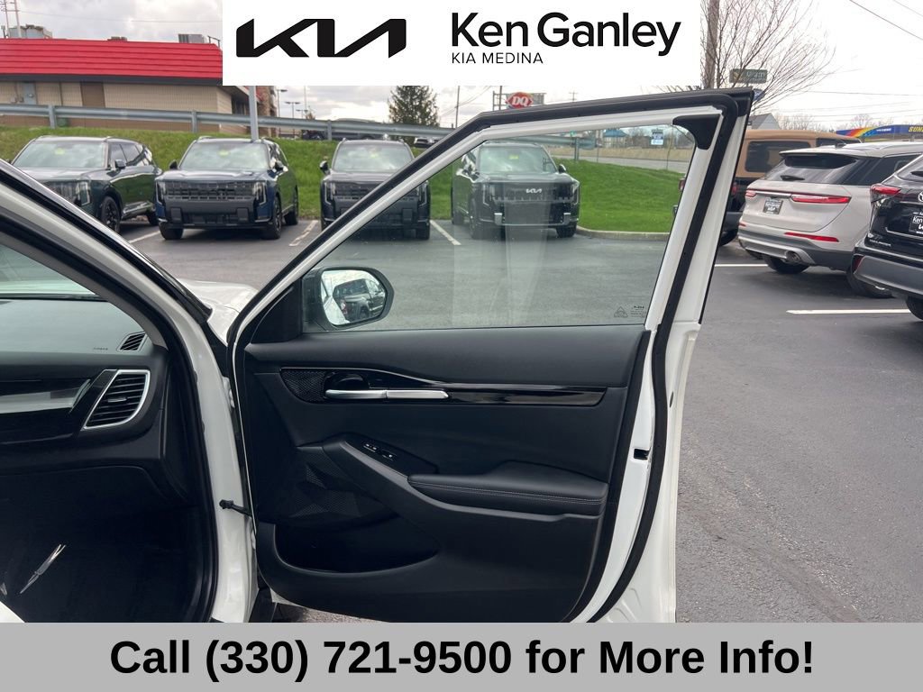 Used 2024 Kia Seltos S image 57
