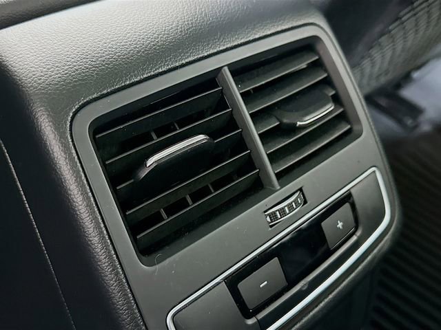 Used 2023 Audi A4 2.0T Premium w/ Convenience Package image 25