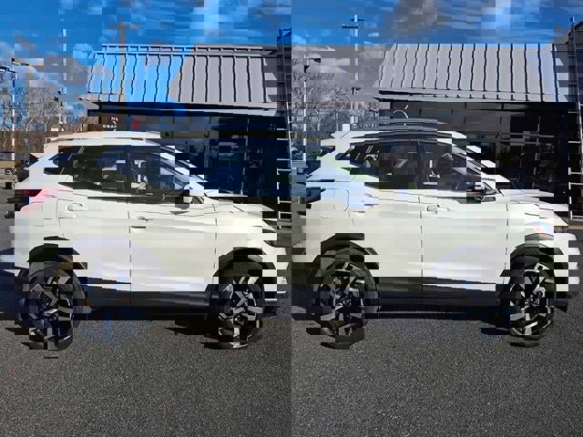 Used 2022 Nissan Rogue Sport SL image 7