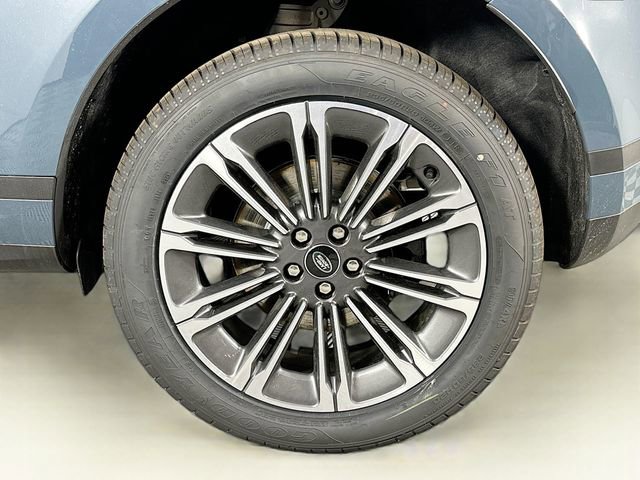 Used 2026 Land Rover Range Rover Evoque S AWD/4WD image 29